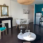 Chausey, Vue Sur Le Port Апартаменты Гранвиль