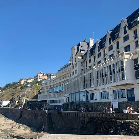 Chausey, Vue Sur Le Port Granville